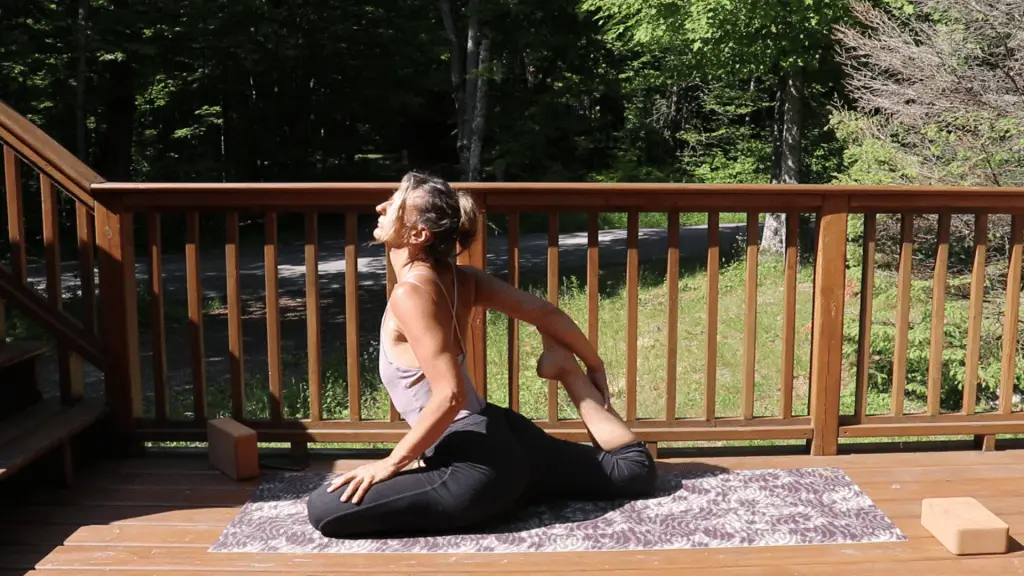 yoga stretches for quads